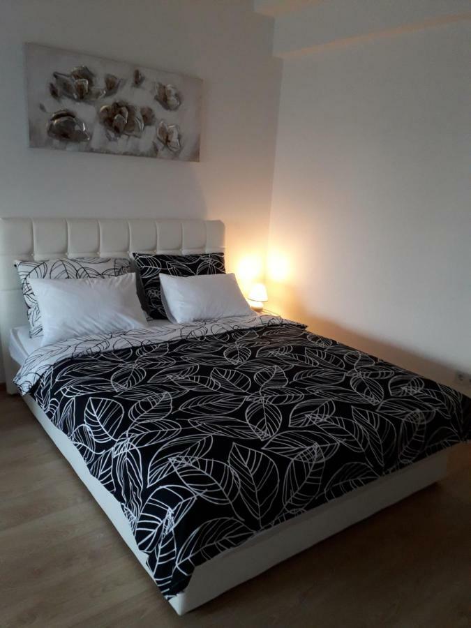 Apartman Mmvg Studio Zagreb Airport Velika Gorica Exterior foto